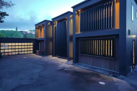 Photo of property in 14a Dyers Pass Road, Cashmere, Christchurch, 8022