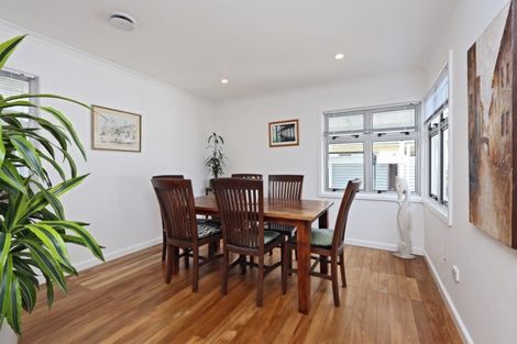 Photo of property in 18 Alpers Terrace, Marewa, Napier, 4110