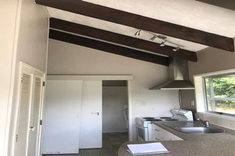 Photo of property in 2/10 Waratah Street, Birkenhead, Auckland, 0626