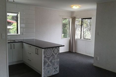 Photo of property in 20 Thistledew Place, Bayview, Auckland, 0629