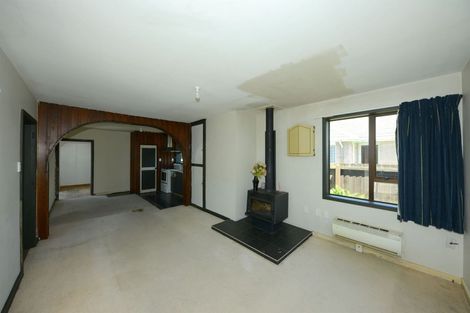 Photo of property in 10 Larch Place, Casebrook, Christchurch, 8051