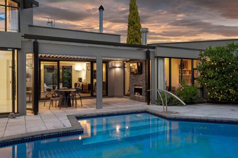 Photo of property in 8 Harrods Court, Ilam, Christchurch, 8053