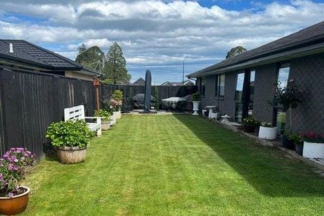 Photo of property in 2 Tara Crescent, Woodend, 7610