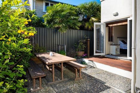 Photo of property in 9a Avenue Road, Greenmeadows, Napier, 4112