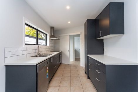 Photo of property in 8c Leeman Place, Redwood, Christchurch, 8051