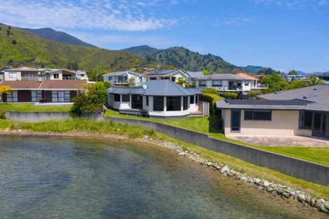Photo of property in 291b Waikawa Road, Waikawa, Picton, 7220