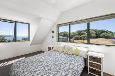 Photo of property in 18b Iriirikapua Parade, Owhata, Rotorua, 3010