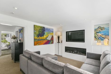 Photo of property in 269 Tinakori Road, Thorndon, Wellington, 6011