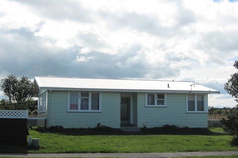 Photo of property in 55 Titoki Street, Castlecliff, Whanganui, 4501