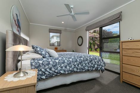 Photo of property in 74 Vintage Drive, Henderson, Auckland, 0612