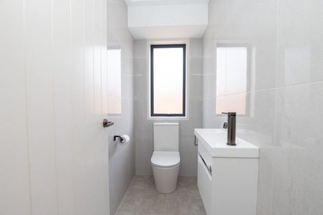 Photo of property in 27 Costello Drive, Ngatea, 3503