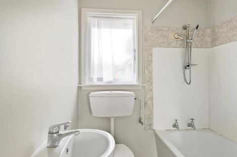 Photo of property in 82 Linwood Avenue, Linwood, Christchurch, 8011