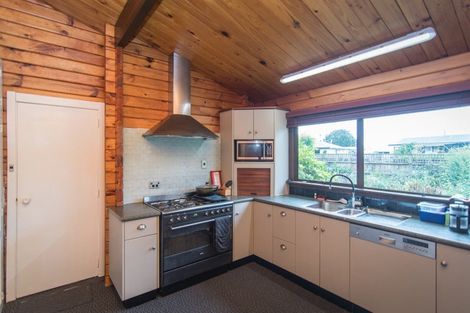 Photo of property in 10 Hillview Place, Pleasant Point, 7903