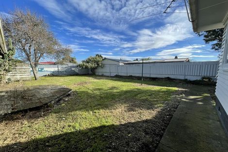 Photo of property in 132 Russell Road, Manurewa, Auckland, 2102