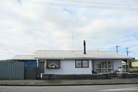 Photo of property in 15 O'grady Street, Blaketown, Greymouth, 7805