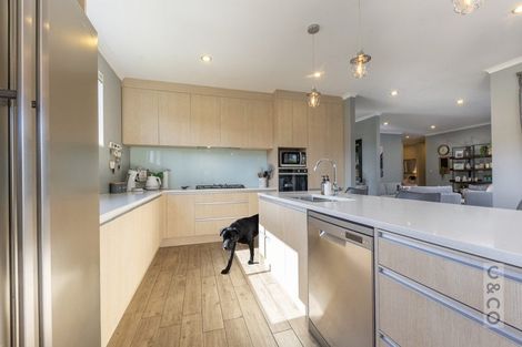 Photo of property in 11 Parlane Drive, Huapai, Kumeu, 0810