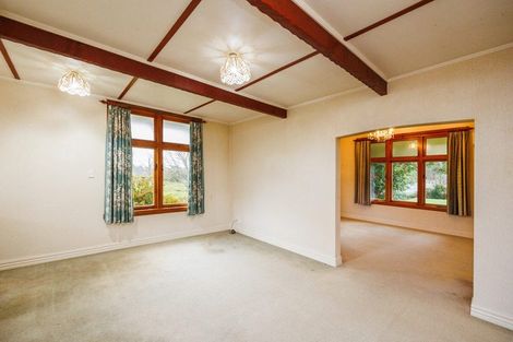 Photo of property in 54/56 Ongo Road, Hunterville, 4730