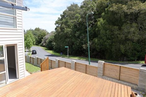 Photo of property in 1 Beatrice Place, Flat Bush, Auckland, 2016