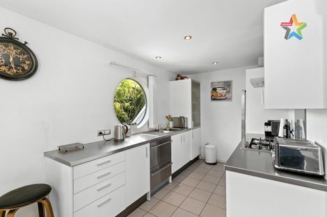 Photo of property in 1a/10 Park Avenue, Epuni, Lower Hutt, 5011