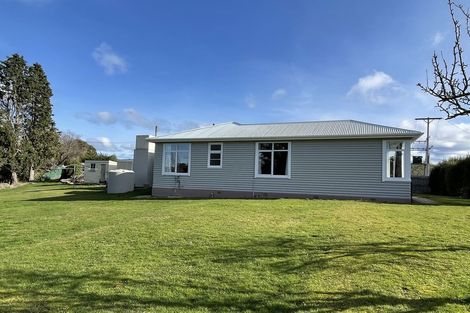 Photo of property in 7 Ovenden Street, Owaka, 9535