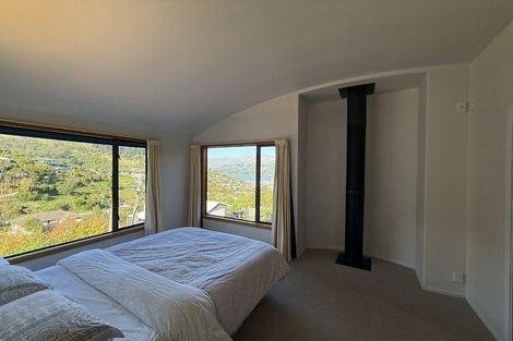 Photo of property in 37 Cornwall Road, Lyttelton, 8082