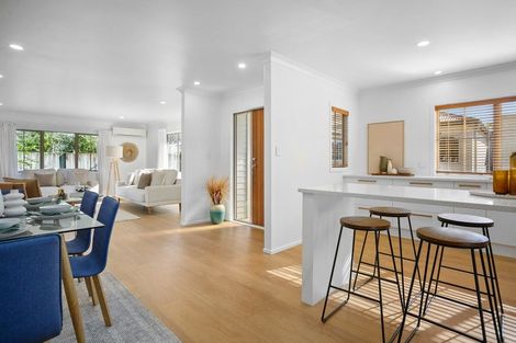 Photo of property in 15 Grey Street, Cambridge, 3434