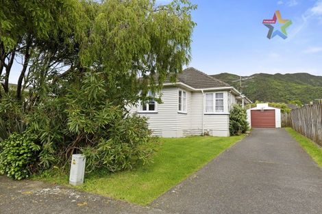 Photo of property in 10 Atiawa Crescent, Waiwhetu, Lower Hutt, 5010