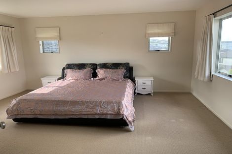 Photo of property in 3 Kouras Place, Flat Bush, Auckland, 2016