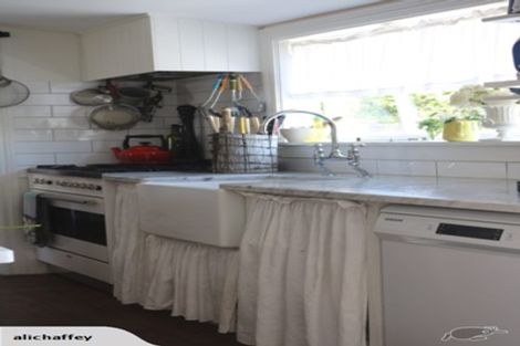 Photo of property in 114 Rue Jolie, Akaroa, 7520