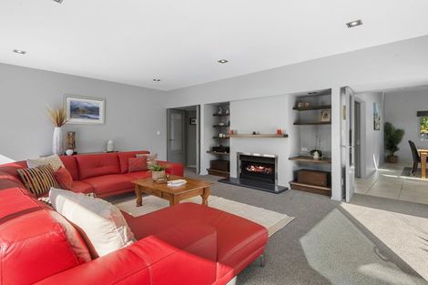 Photo of property in 21 Croftwood Lane, Harewood, Christchurch, 8051