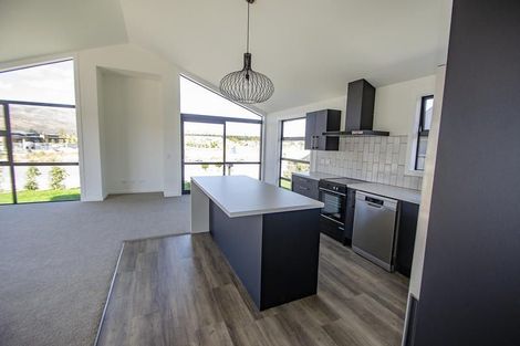 Photo of property in 38 Olds Crescent, Cromwell, 9310