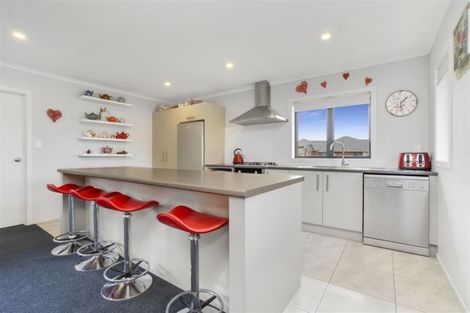 Photo of property in 117 Te Manatu Drive, Huntington, Hamilton, 3210