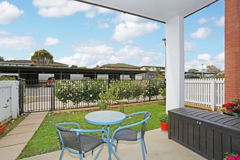 Photo of property in 102/102 Edinburgh Street, Pukekohe, 2120