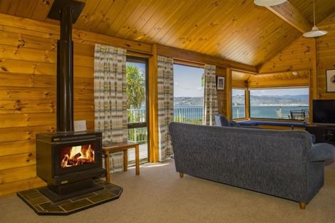 Photo of property in 14 Haddon Crescent, Whitianga, 3510