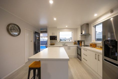 Photo of property in 107 Dittmer Drive, West End, Palmerston North, 4412