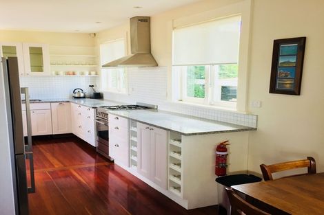 Photo of property in 36 Esmonde Road, Takapuna, Auckland, 0622