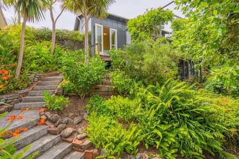 Photo of property in 25 Tennis Court Road, Raumati South, Paraparaumu, 5032