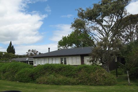 Photo of property in 105 The Esplanade, Manly, Whangaparaoa, 0930