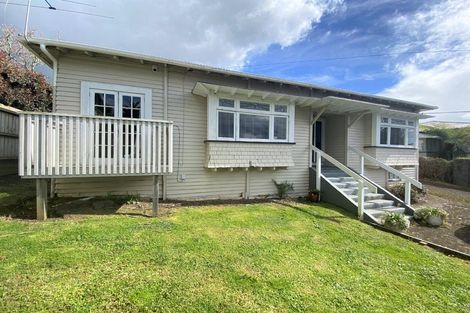 Photo of property in 18 Wheturangi Road, Greenlane, Auckland, 1051