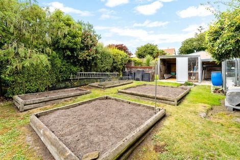 Photo of property in 70 Wharfe Street, South Hill, Oamaru, 9400