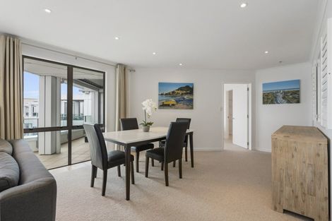 Photo of property in 314/136 Marine Parade, Mount Maunganui, 3116