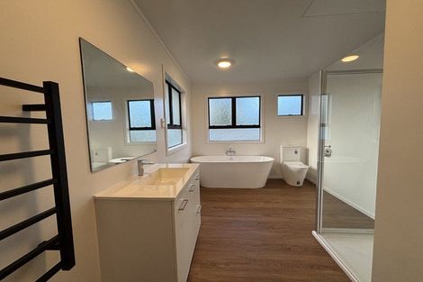 Photo of property in 30 Morris Road, Hillcrest, Hamilton, 3216