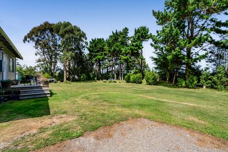 Photo of property in 2952 Eltham Road, Opunake, 4682