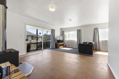 Photo of property in 97 Koputara Road, Himatangi Beach, Foxton, 4891