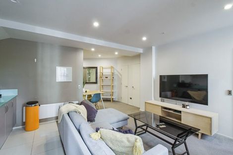 Photo of property in The Quay, 3/332a1 Lambton Quay, Wellington Central, Wellington, 6011