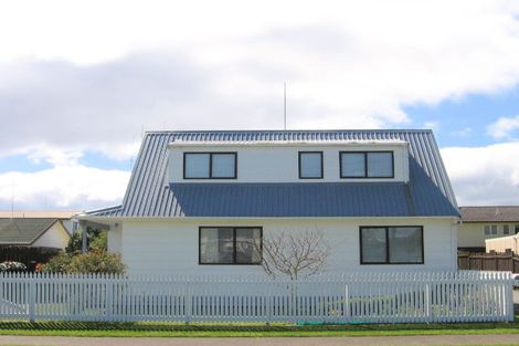 Photo of property in 31a Dickson Road, Papamoa Beach, Papamoa, 3118