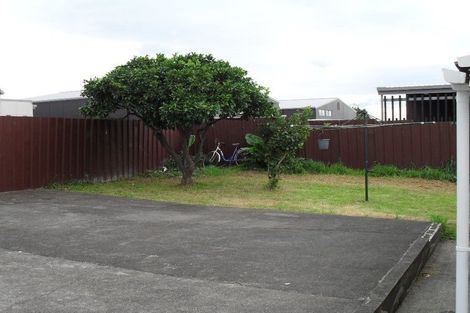 Photo of property in 49 Othello Drive, Clover Park, Auckland, 2023