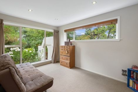 Photo of property in 4 Guinness Crescent, Ilam, Christchurch, 8041