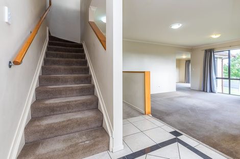 Photo of property in 2 Seamount Drive, Red Beach, 0932