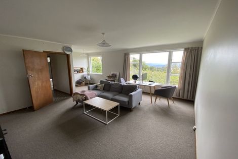 Photo of property in 2b Garden Road, Northland, Wellington, 6012